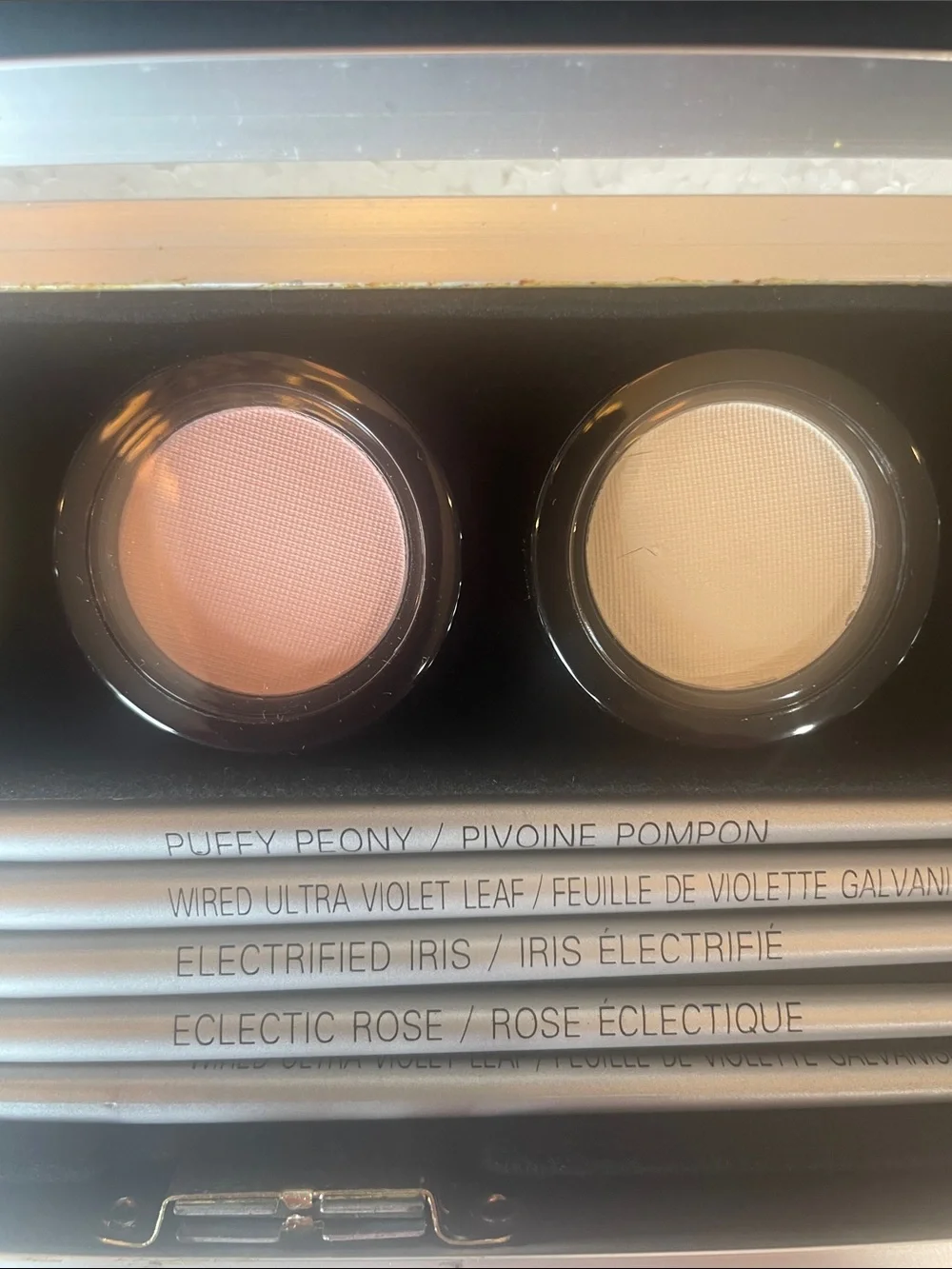 Nicole Miller pallette five fragrance powders and brush brushes new